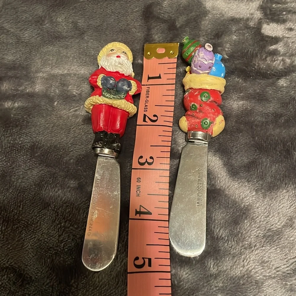 Set of 4 Christmas Cheese Spreader knife Set& 1 santa cheese blade cutting knife